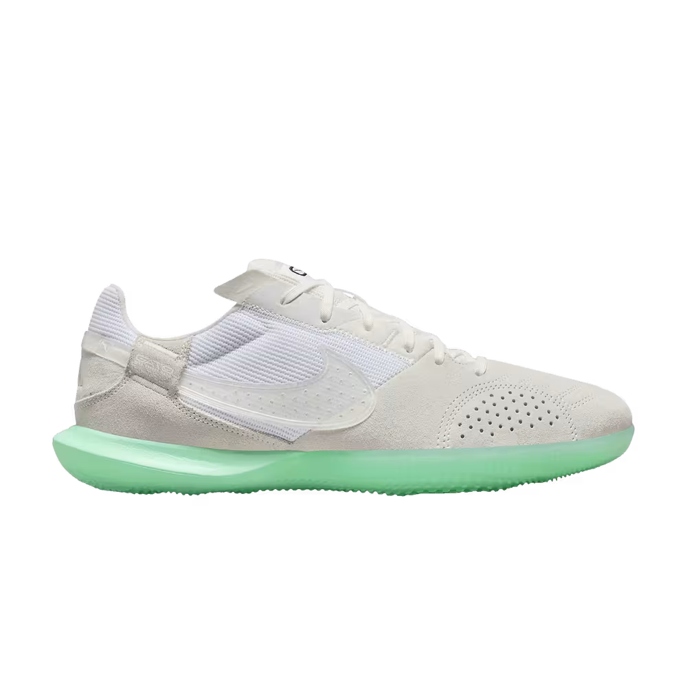 Nike Streetgato Summit White Green Glow