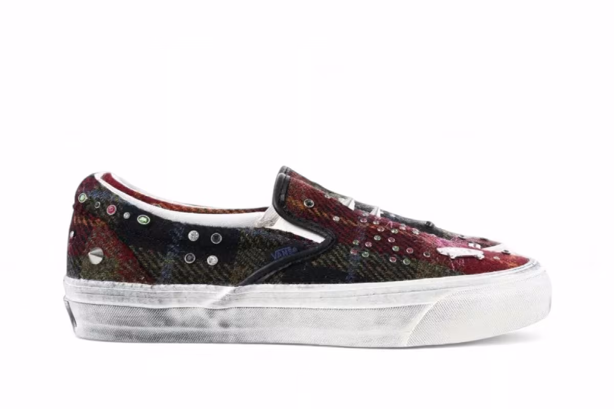 Harris Tweed x Vans Premium Classic Slip-On Red, view 2