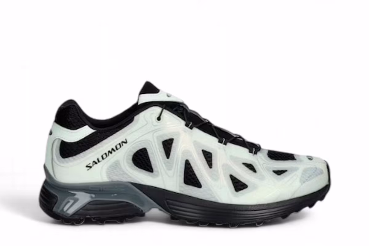 Salomon XT-Whisper Void Sneakers Black Clearly Aqua, view 2
