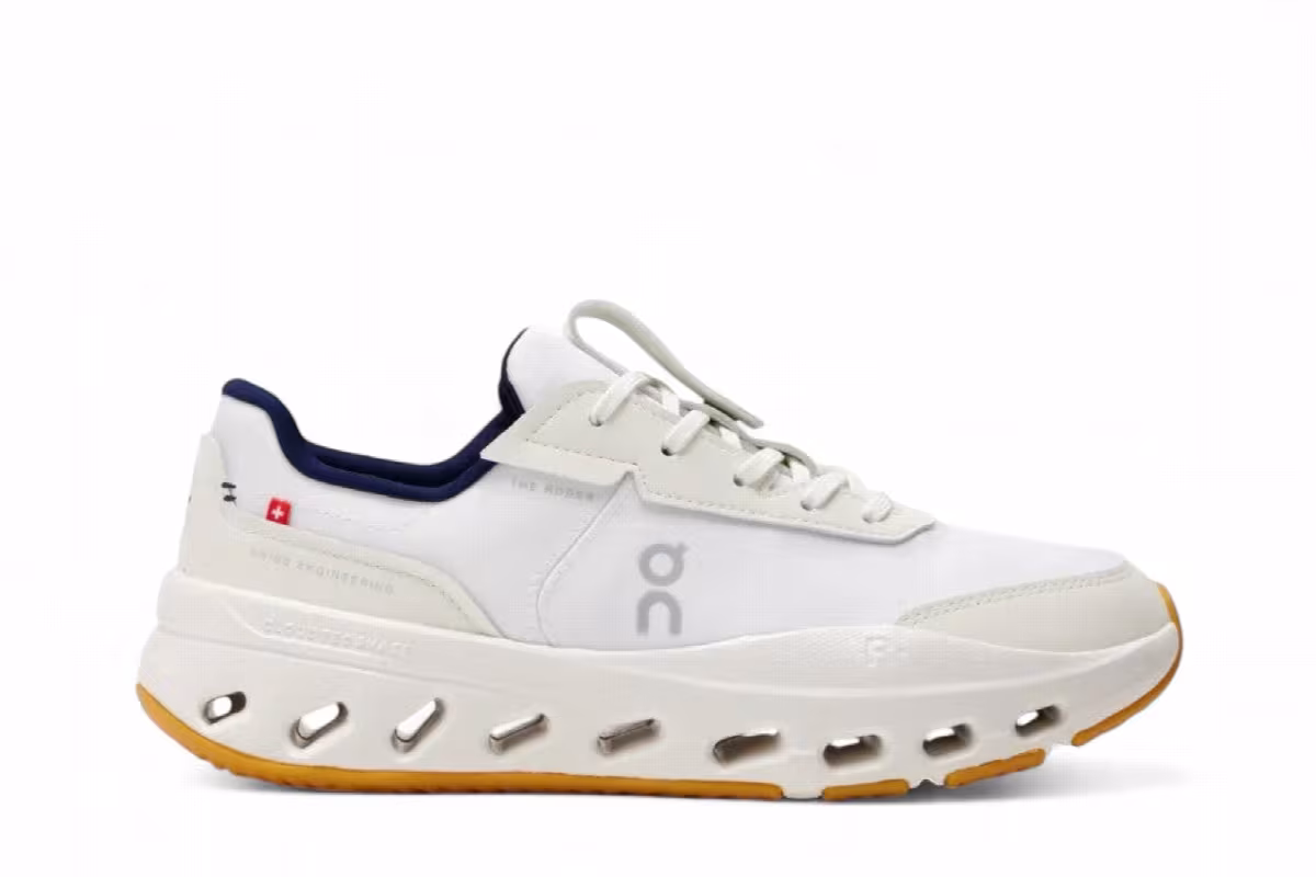 The Roger Wildcard x On Women's Running White Midnight, view 2