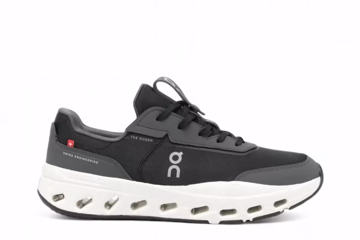 The Roger Wildcard x On Running Black White, view 2