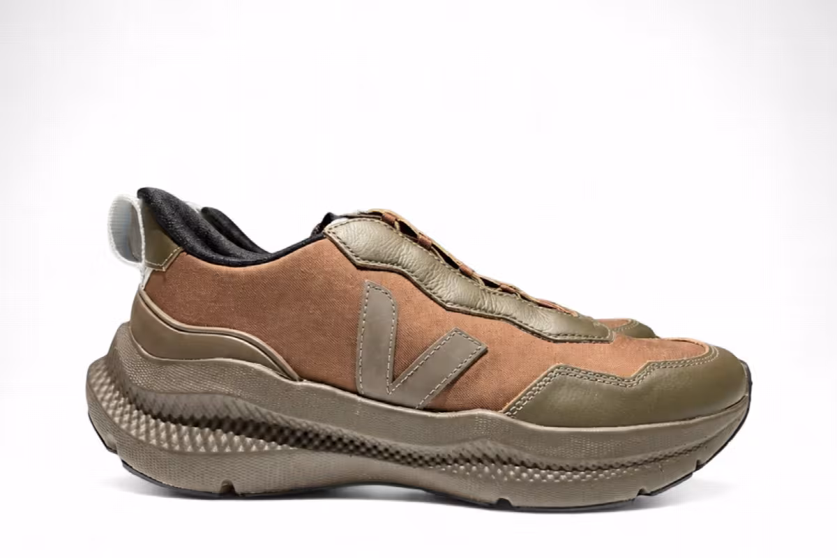 CFCL x Veja Condor 3 Advanced Nolyn Walnut Eagle, view 2