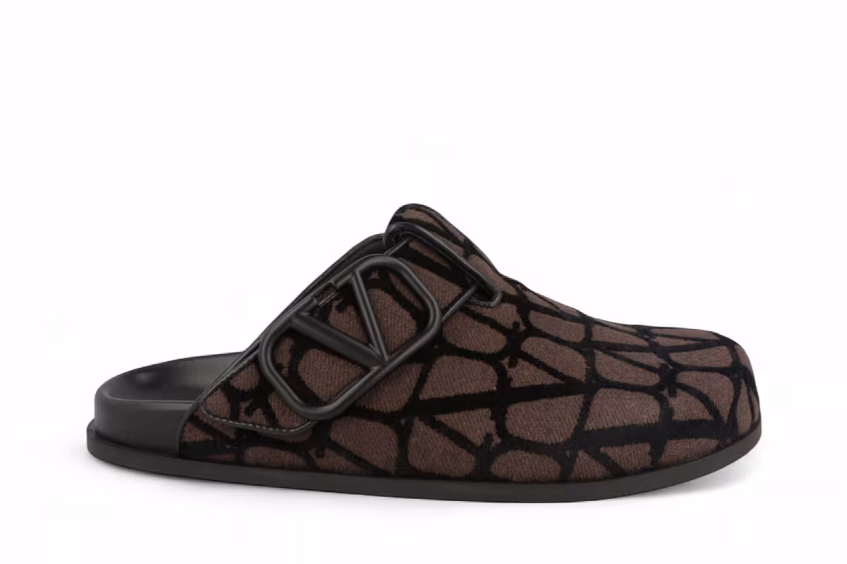 Valentino Garavani Vlogo Toile Iconographe Clogs Black Brown, view 2