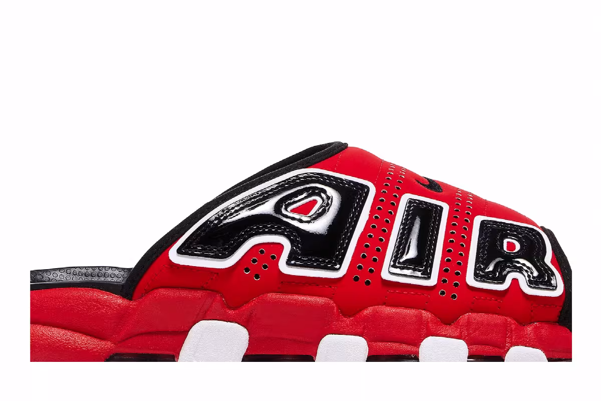 Nike Air More Uptempo Slide Bulls, view 3