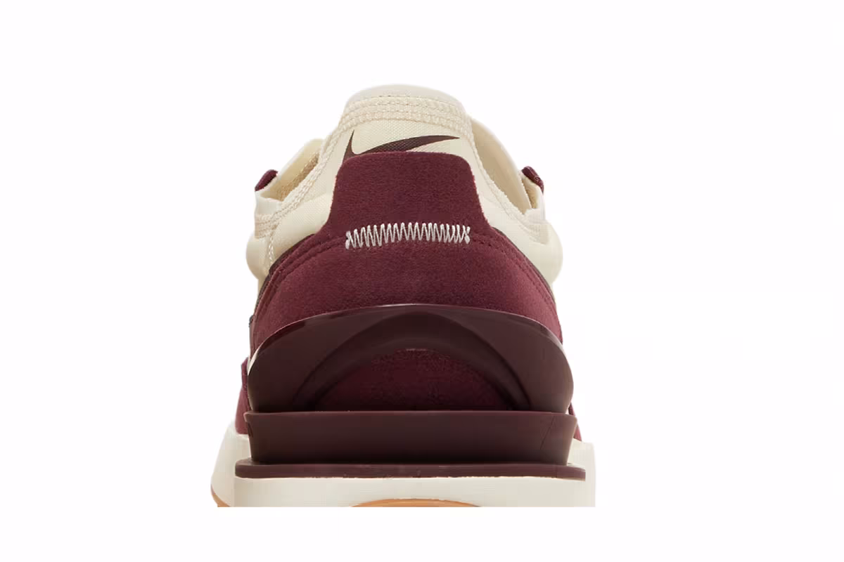 Nike Waffle One SE Night Maroon, view 8