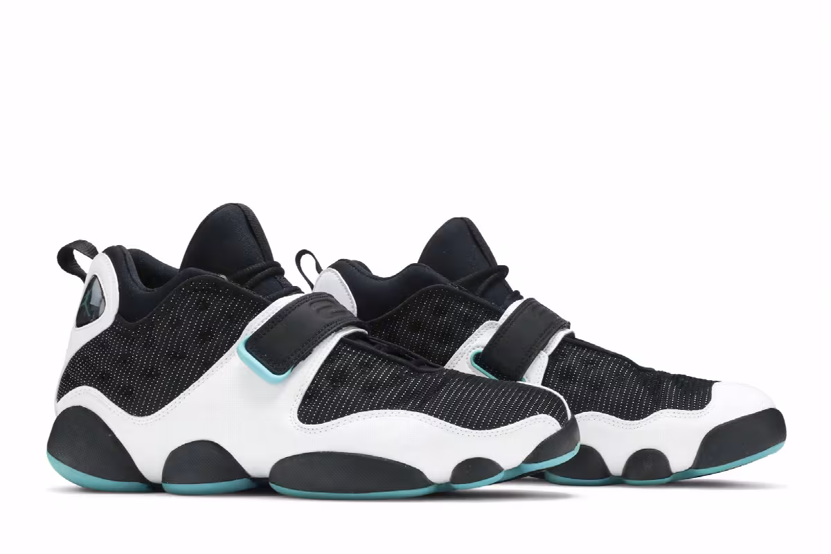Air Jordan Black Cat Black Turbo Green, view 9