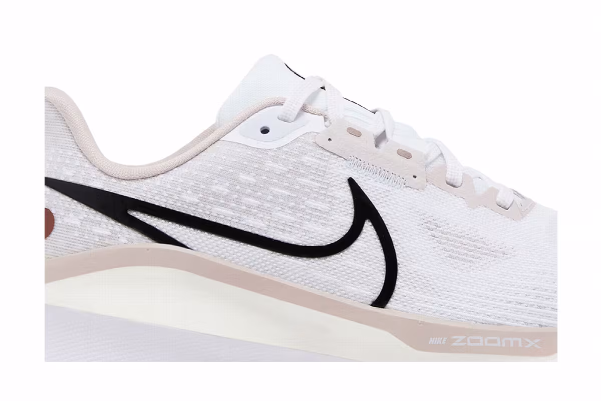 Nike Women's Vomero 17 Platinum Violet Black, view 3