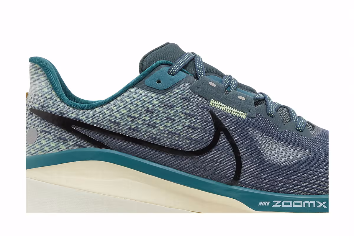 Nike Vomero 17 Deep Jungle, view 3