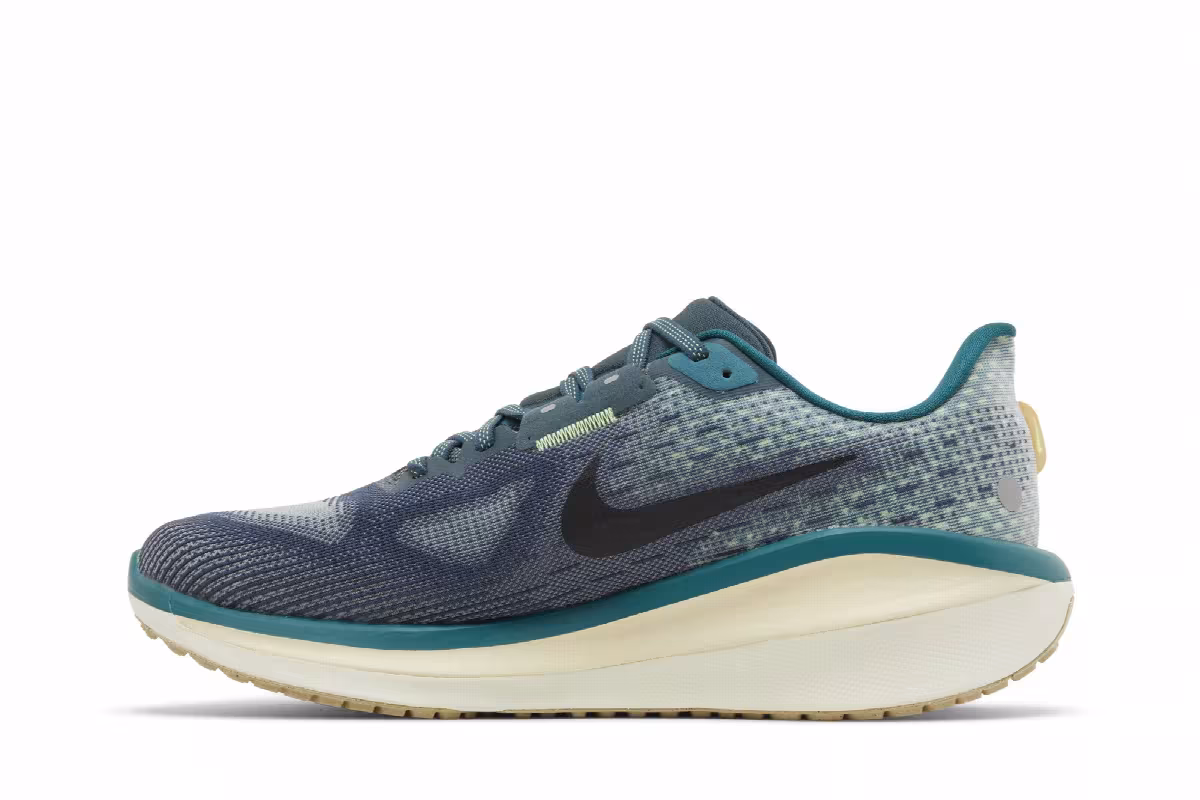 Nike Vomero 17 Deep Jungle, view 4