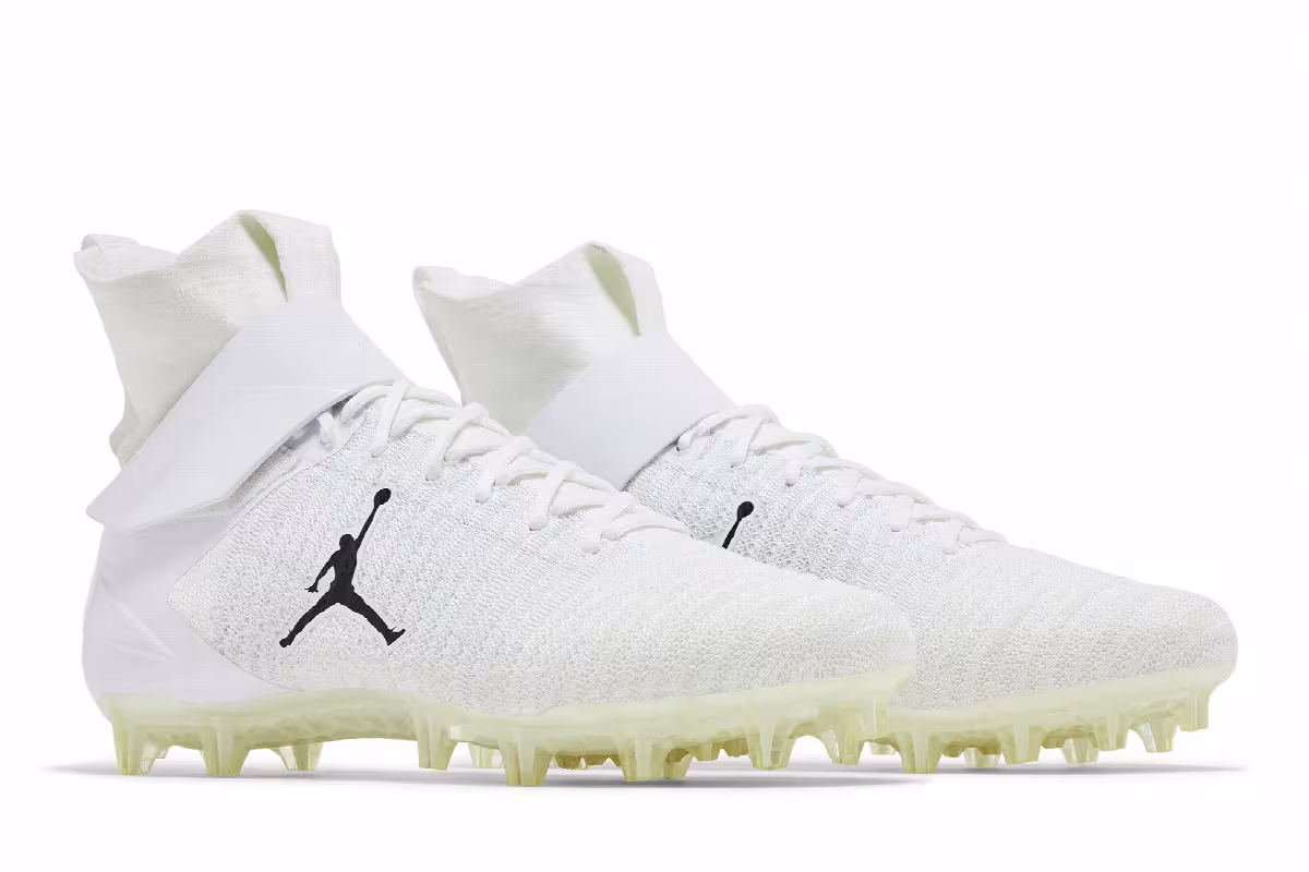 Air Jordan Alpha Menace Elite 2 White Black, view 9