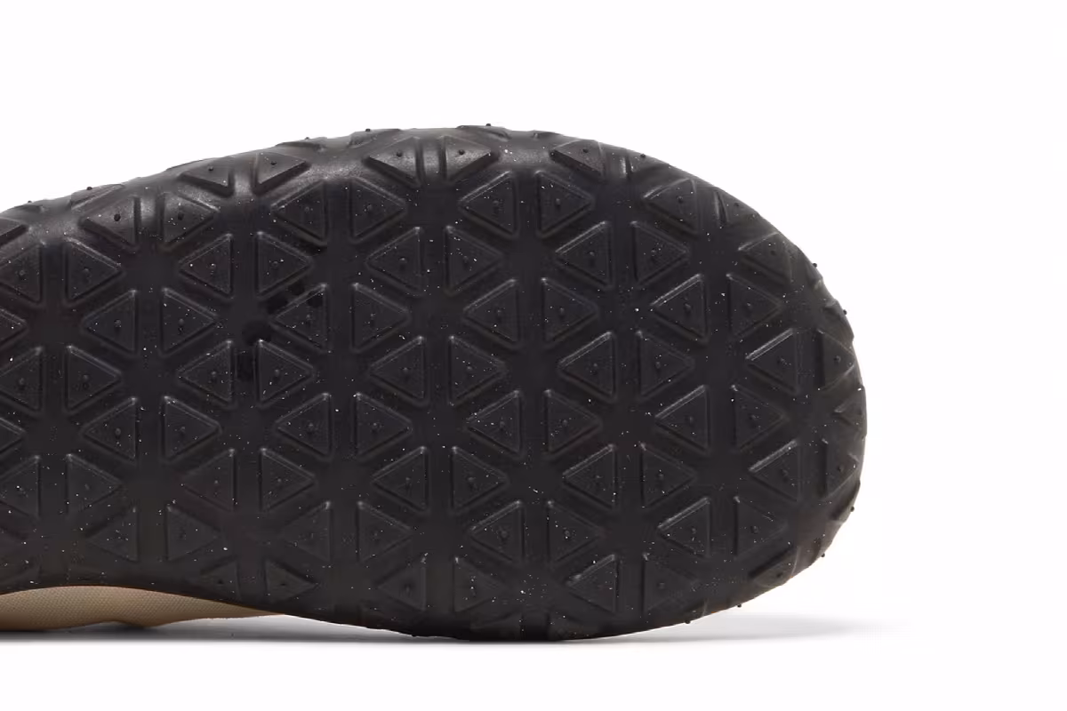 Nike ACG Moc Summit White Black, view 6