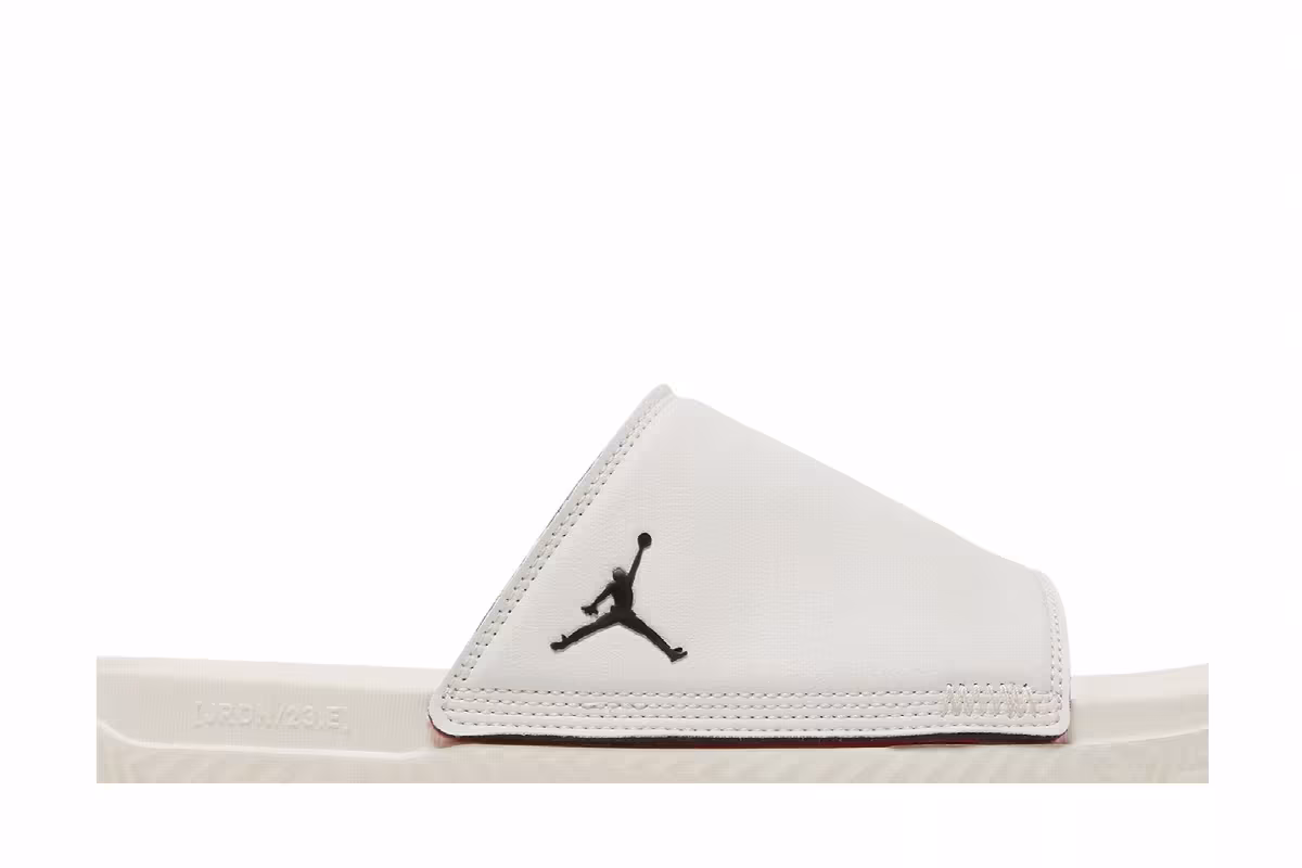 Air Jordan Play Slide Phantom University Red, view 3