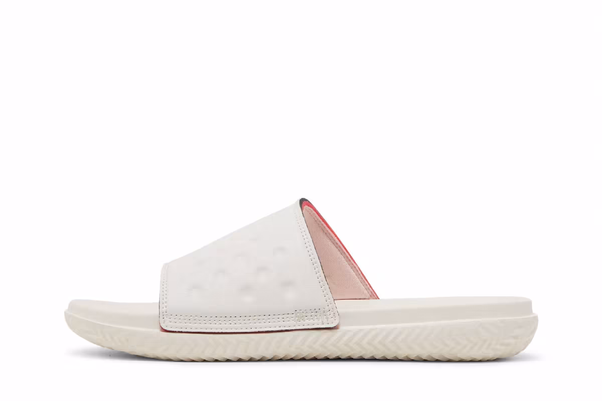 Air Jordan Play Slide Phantom University Red, view 4