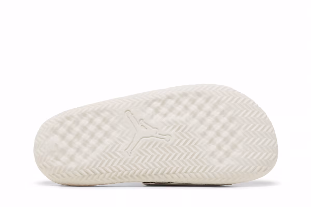 Air Jordan Play Slide Phantom University Red, view 5