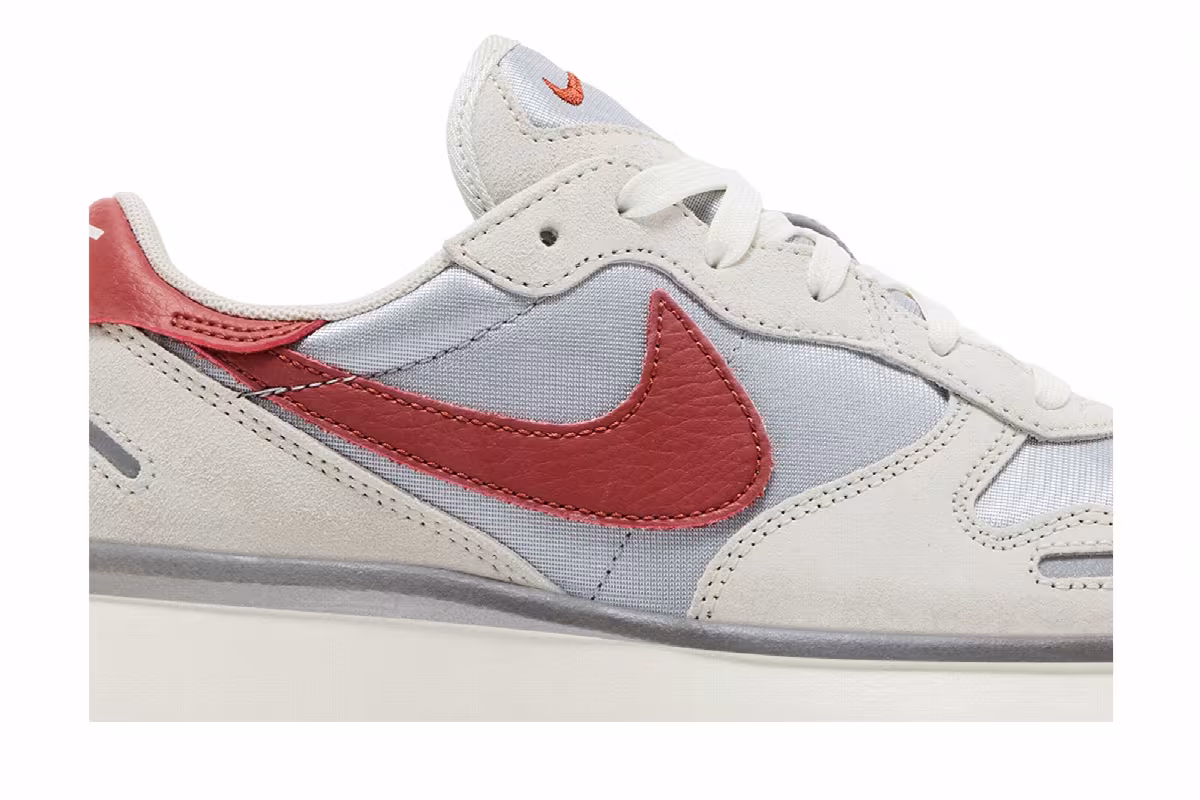 Nike Women's Phoenix Waffle Light Bone Rugged Orange, view 3