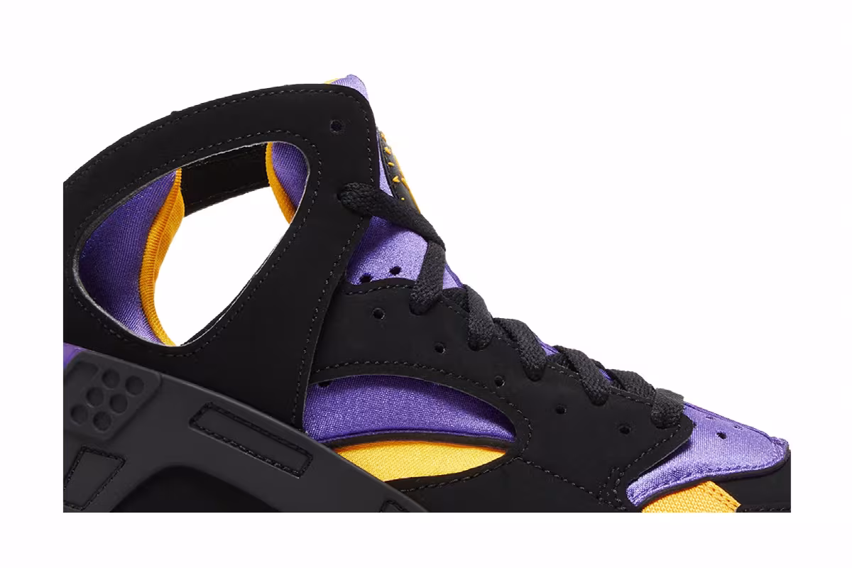 Nike Air Flight Huarache Lakers Away, view 3