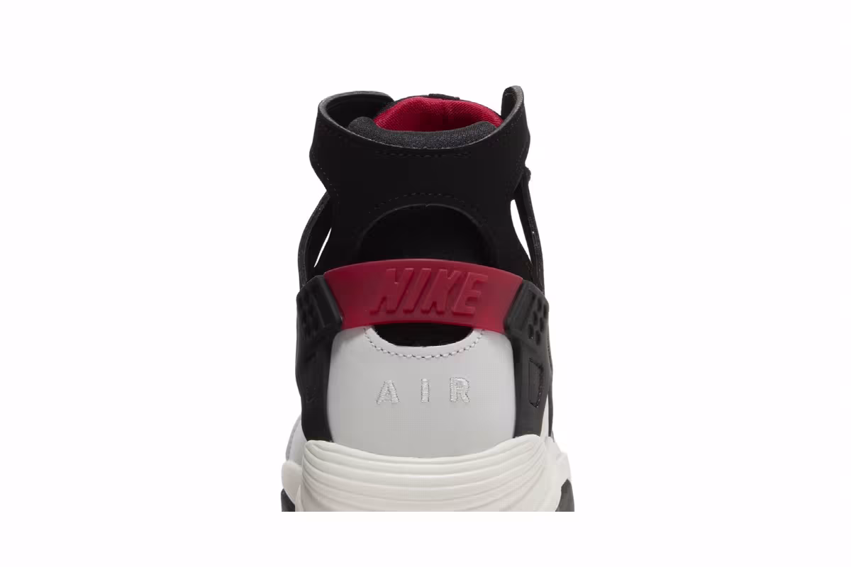 Nike Air Flight Huarache Photon Dust Black, view 8