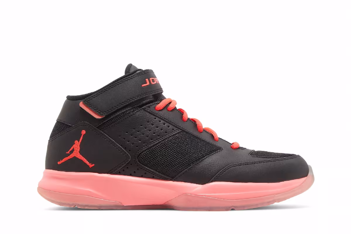 Air Jordan BCT Mid 2, view 2