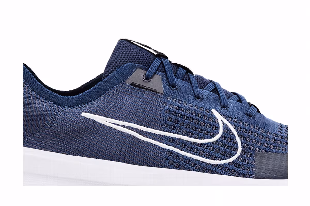 Nike Interact Run College Navy, view 3