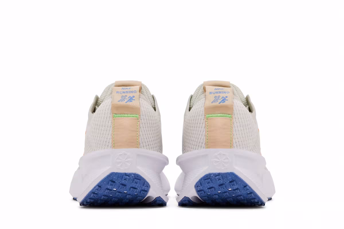 Nike Women's Interact Run Light Bone Bright Mandarin, view 7