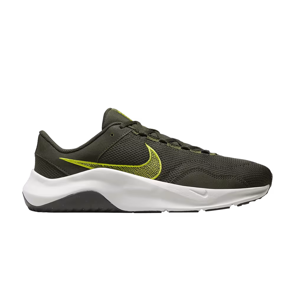 Nike Legend Essential 3 Next Nature Sequoia High Voltage