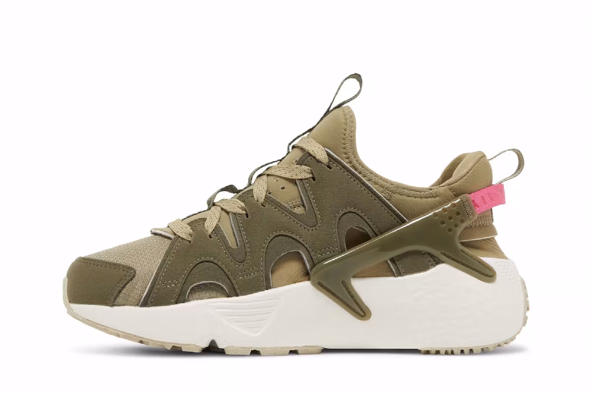 Nike Women's Air Huarache Craft Medium Olive, view 4