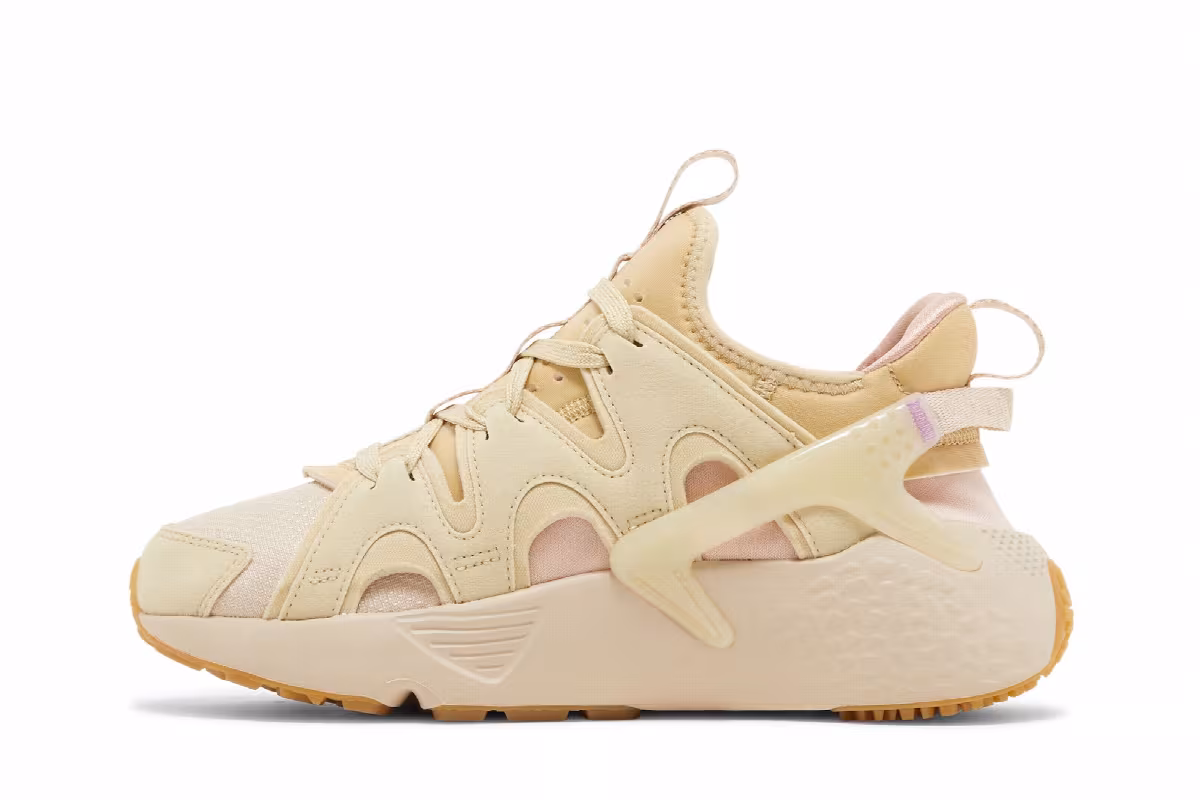 Nike Women's Air Huarache Craft Sanddrift, view 4