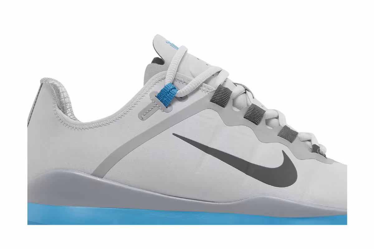 Nike Tiger Woods 2013 Wide Photon Dust 2023, view 3
