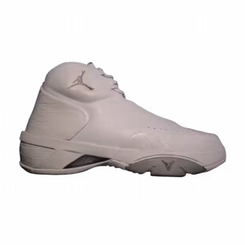 Air Jordan Melo M3