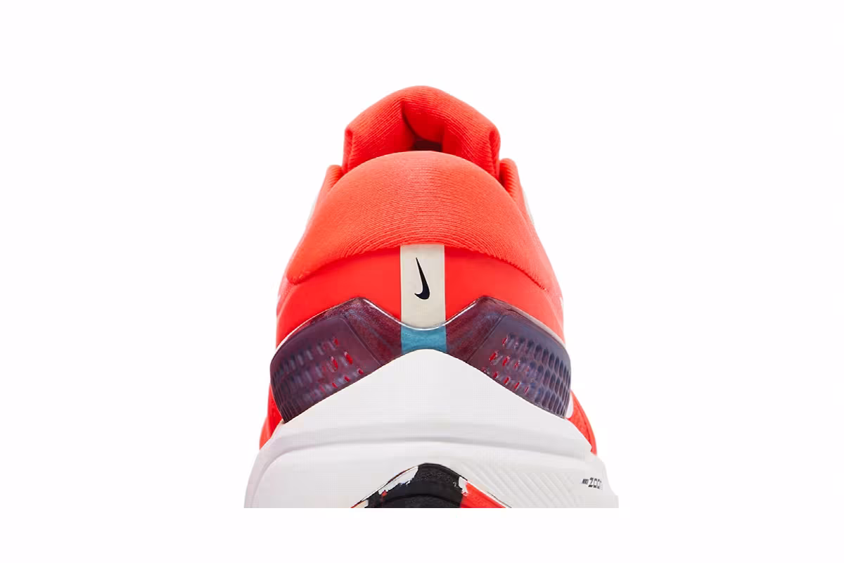 Nike Air Zoom Vomero 16 Bright Crimson, view 8