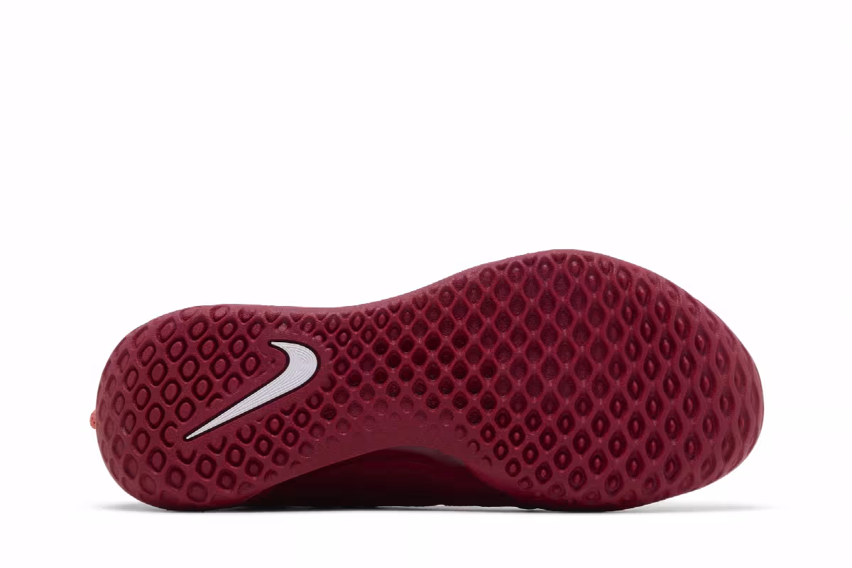 Women's NikeCourt Zoom NXT HC Noble Red, view 5