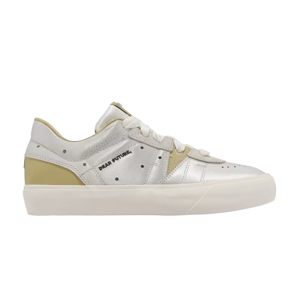 Air Jordan Women's Jordan Series.02 Dear Future - Phantom