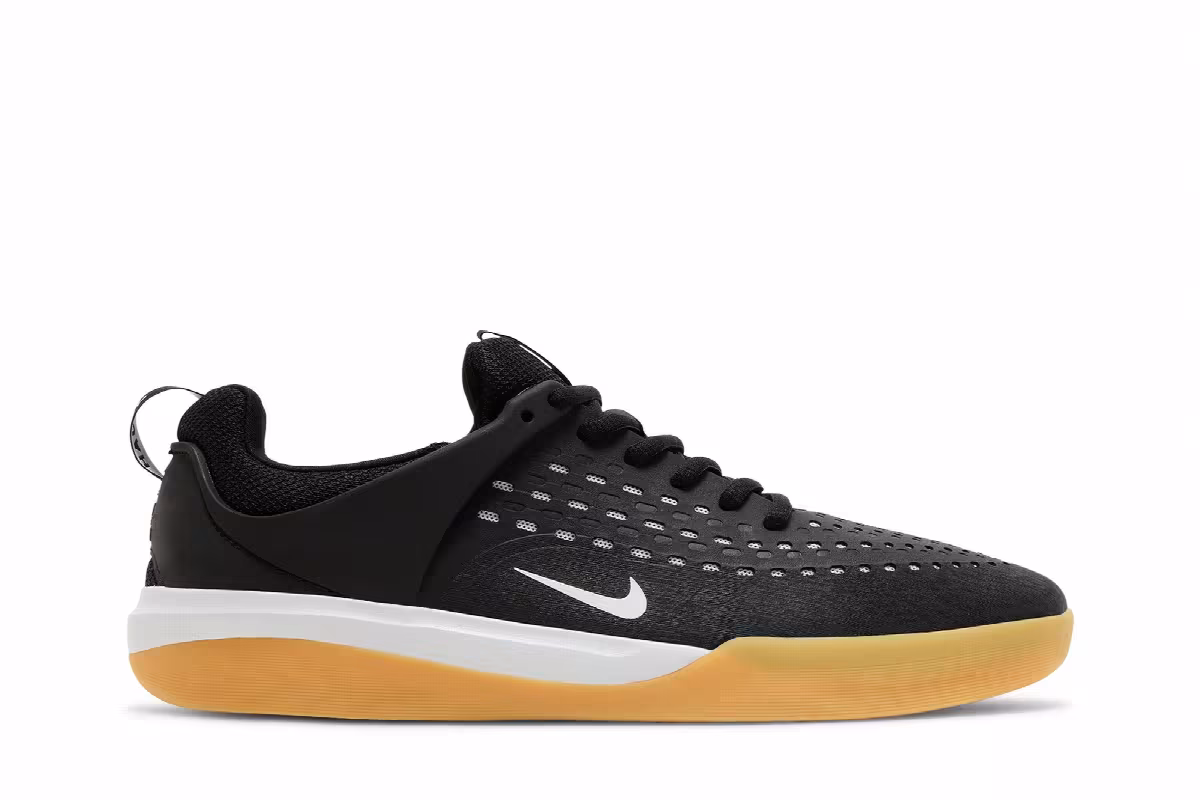Nike Zoom Nyjah 3 SB Black White Gum, view 2