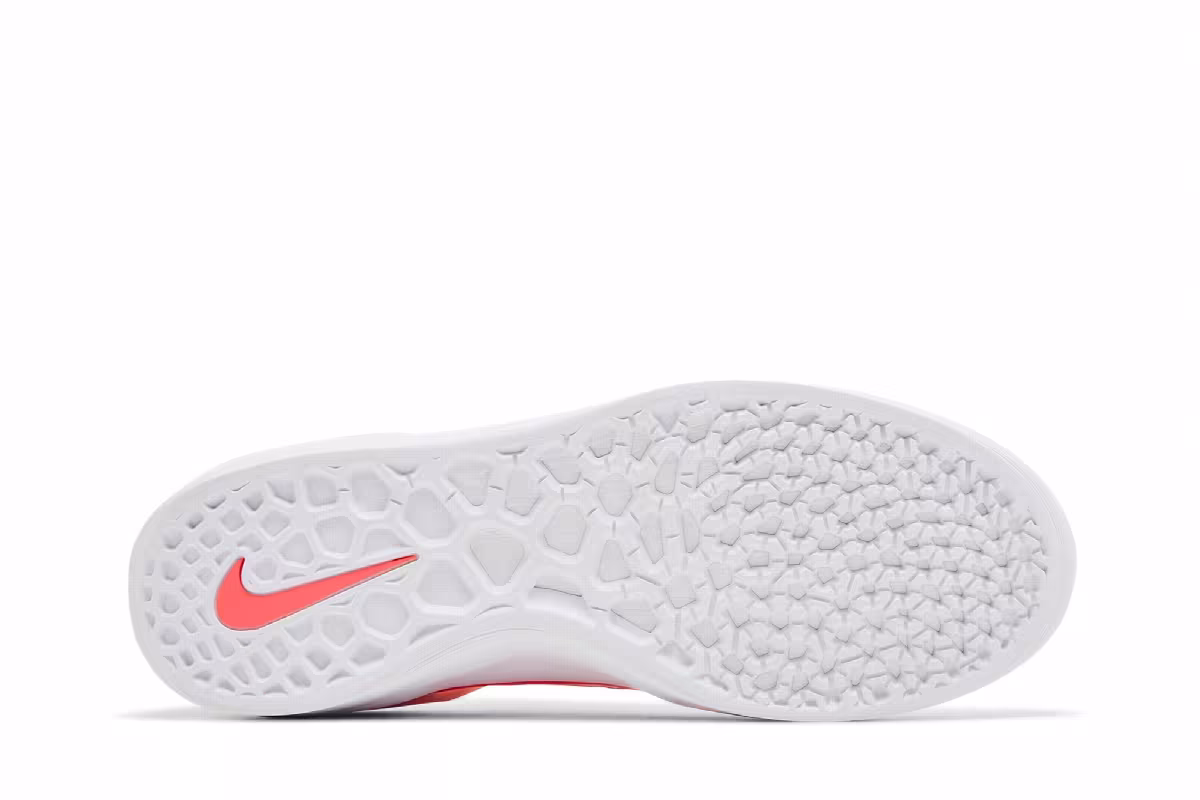 Nike Zoom Nyjah 3 SB Hot Punch, view 5
