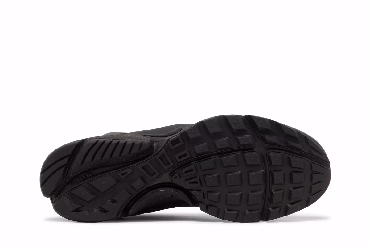 Nike Air Presto Mid Utility Triple Black, view 5