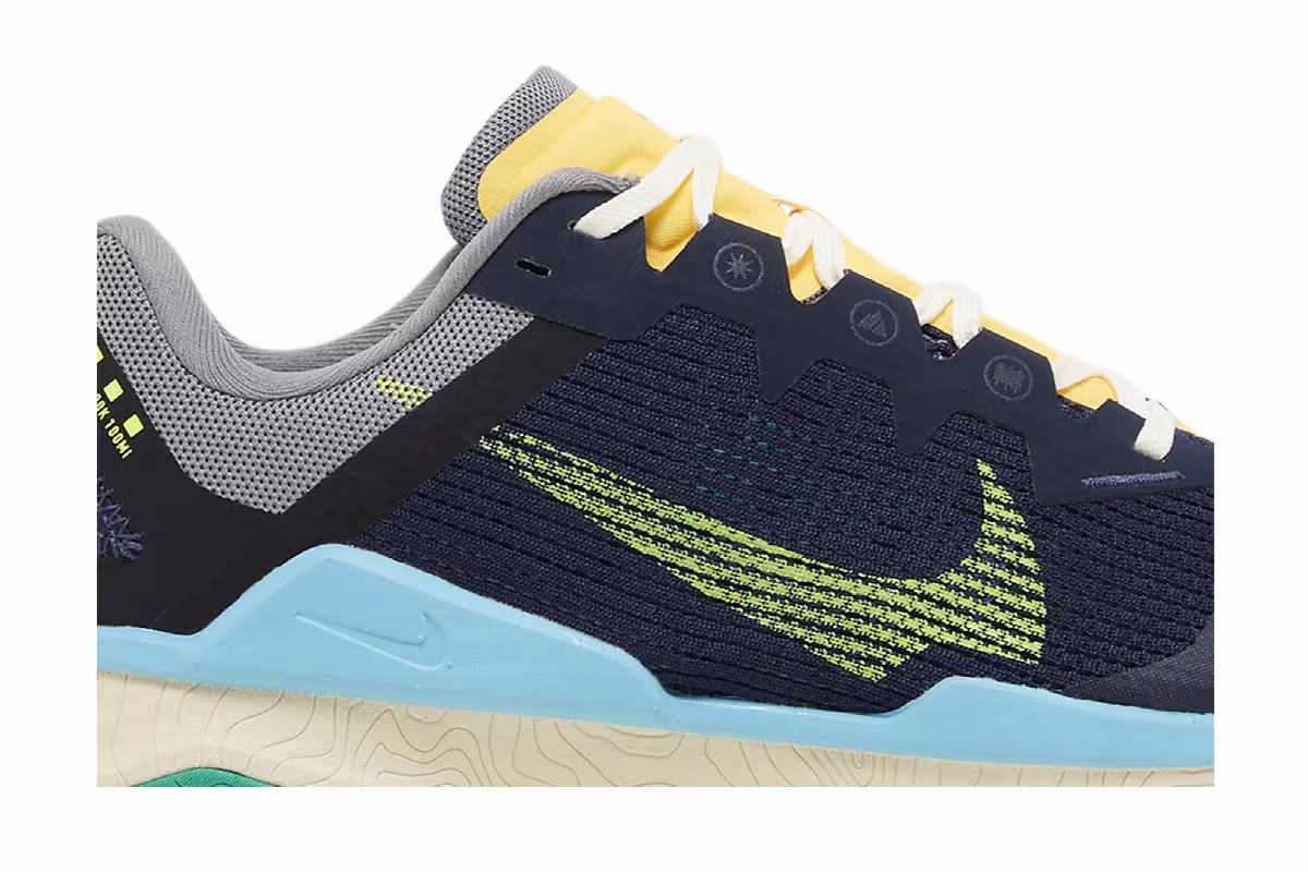 Nike Women's Wildhorse 8 Obsidian Volt, view 3