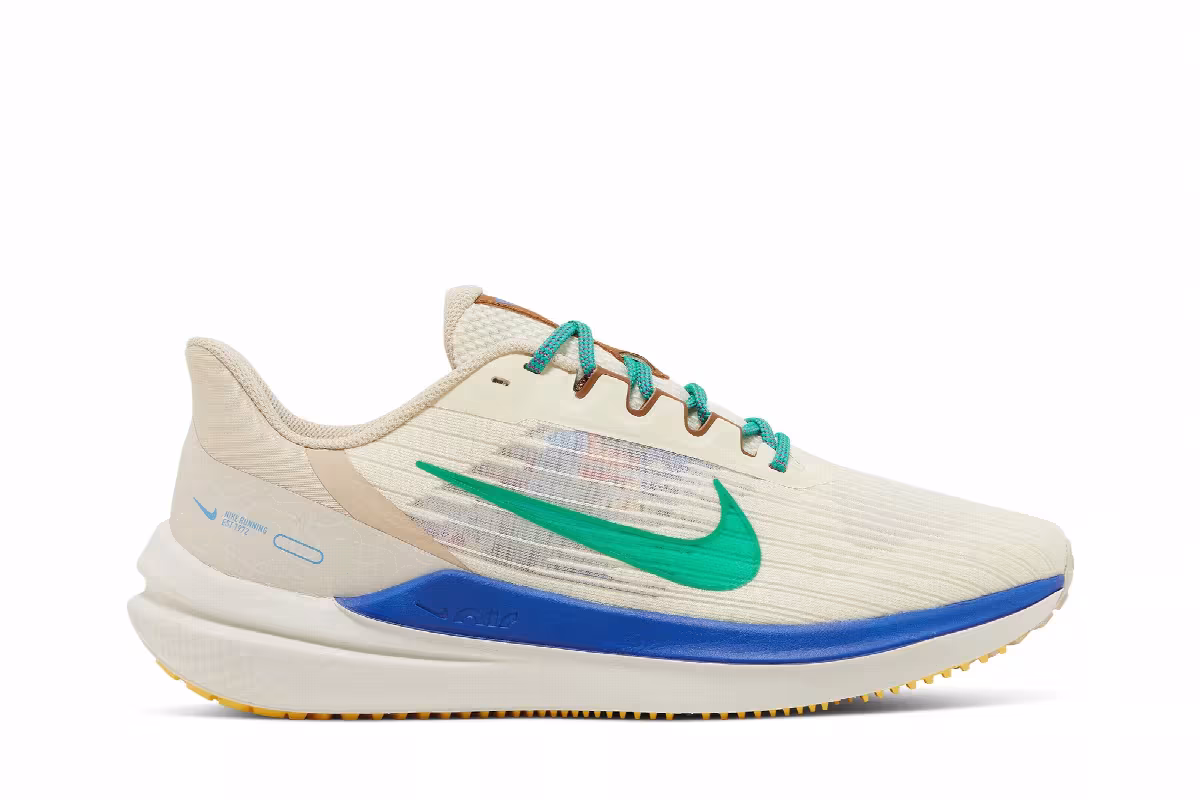Nike Air Winflo 9 Premium Coconut Milk Stadium Green, view 2