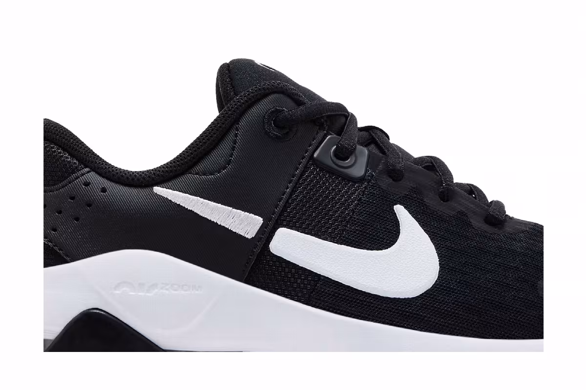Nike Women's Zoom Bella 6 Black White, view 3
