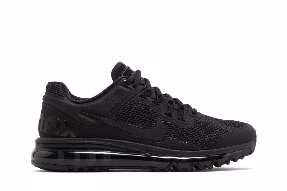 Nike Air Max 2013 Triple Black, view 2