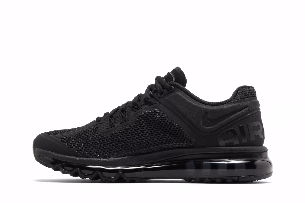 Nike Air Max 2013 Triple Black, view 4