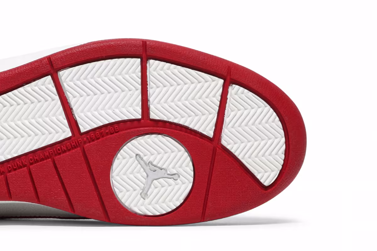 Air Jordan Nu 2, view 6