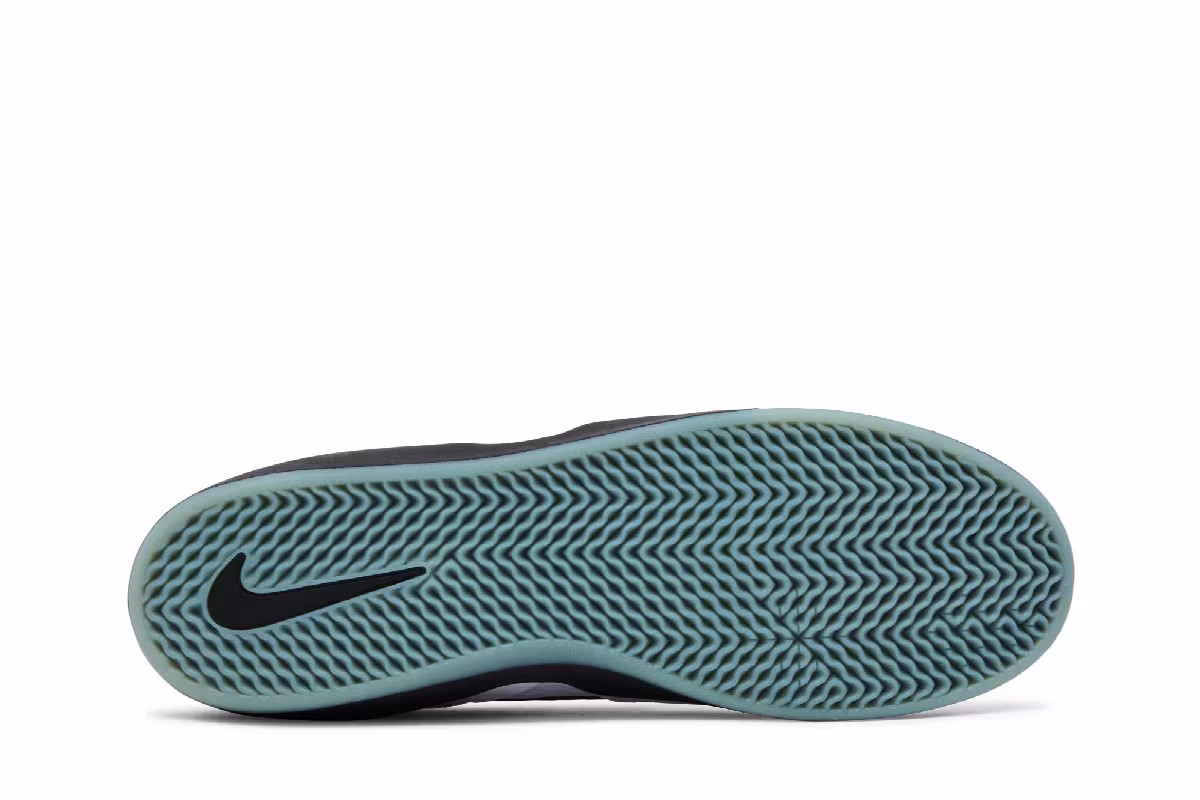 Nike Ishod Wair Premium SB Chicago, view 5