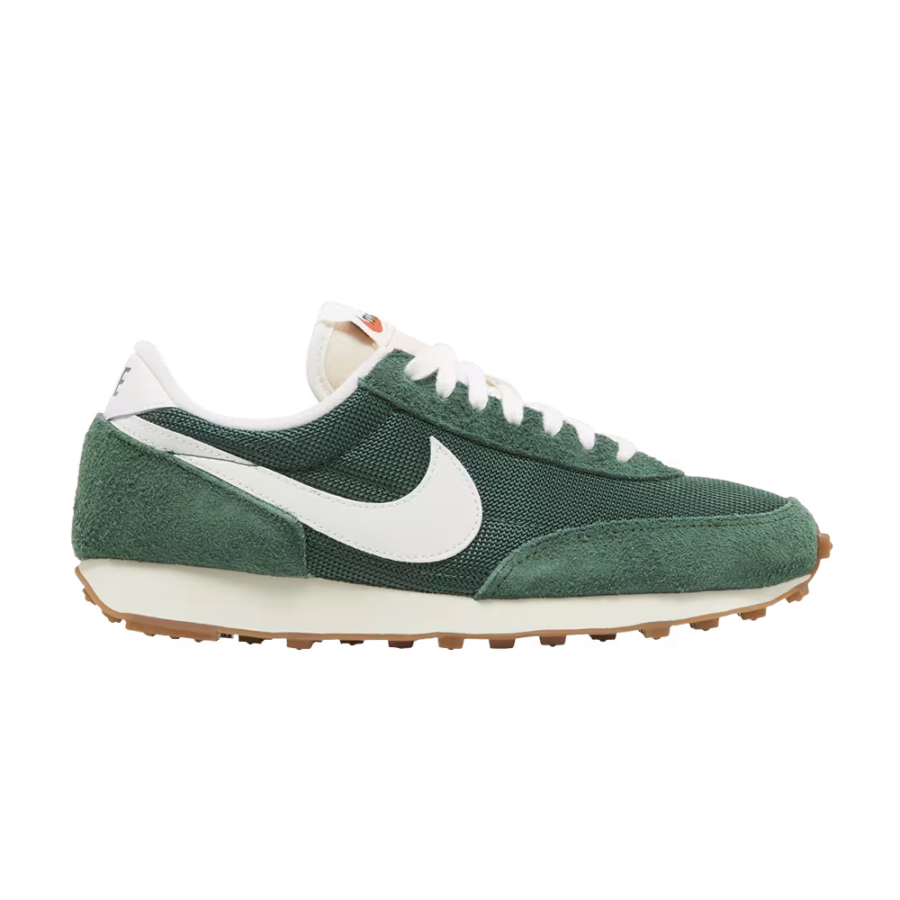 Nike Women's Daybreak Vintage Fir