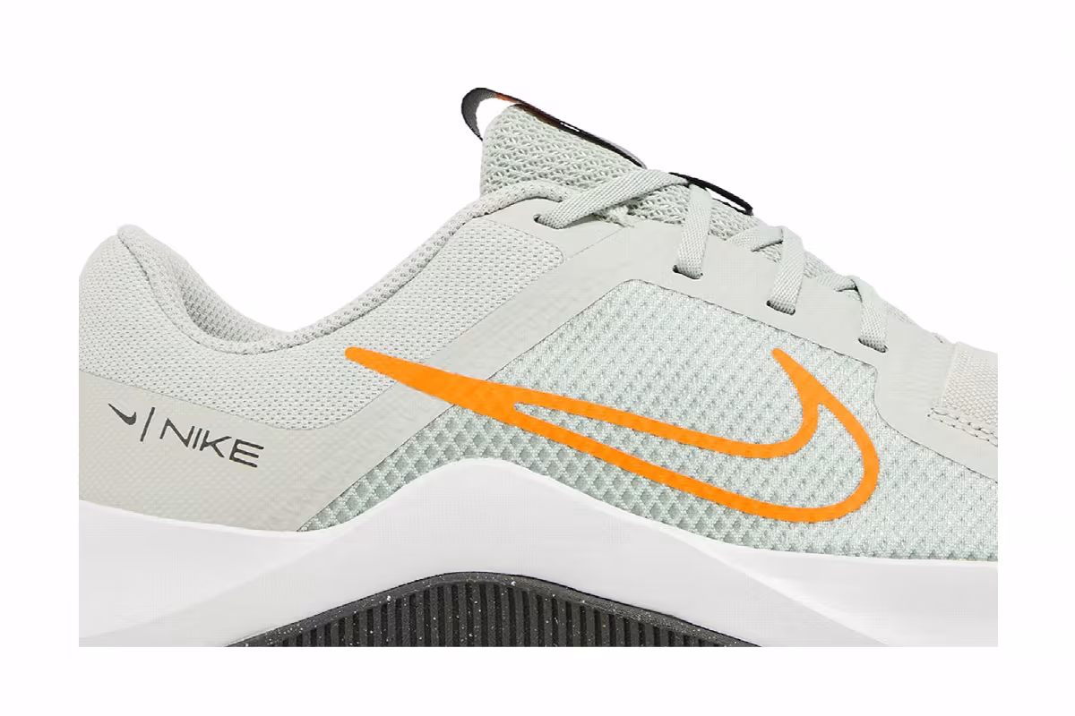Nike MC Trainer 2 Light Silver Bright Mandarin, view 3