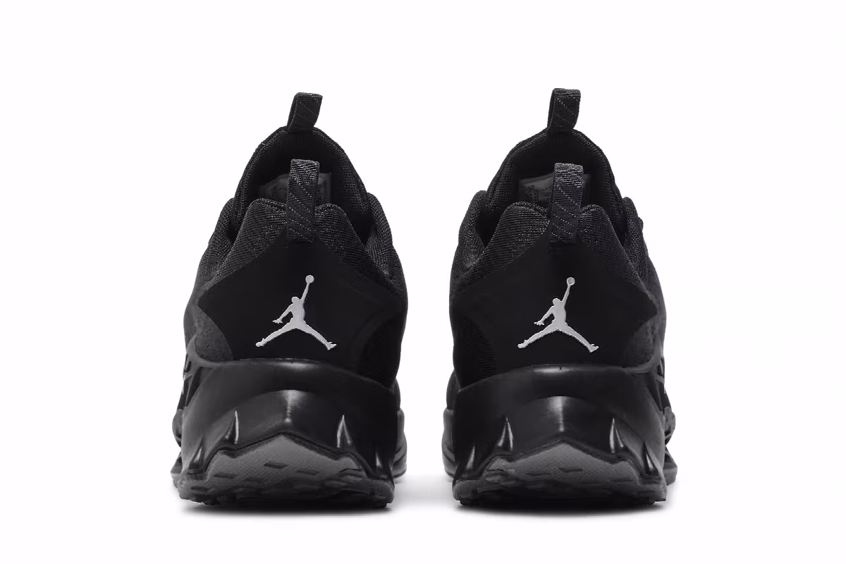 Air Jordan Zoom Trunner Advance Black Cat, view 7