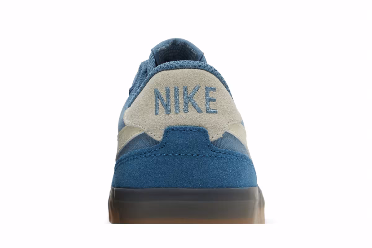 Nike Women's Zoom Pogo Plus SB Noise Aqua Gum, view 8