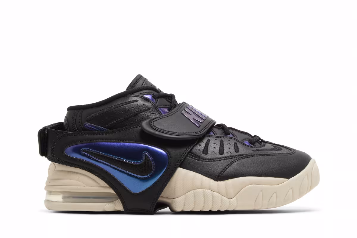 Nike Women's Air Adjust Force 2023 Black Gradient, view 2