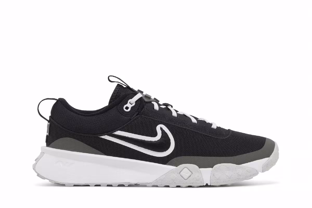 Nike Air Diamond Varsity Turf Black Iron Grey, view 2