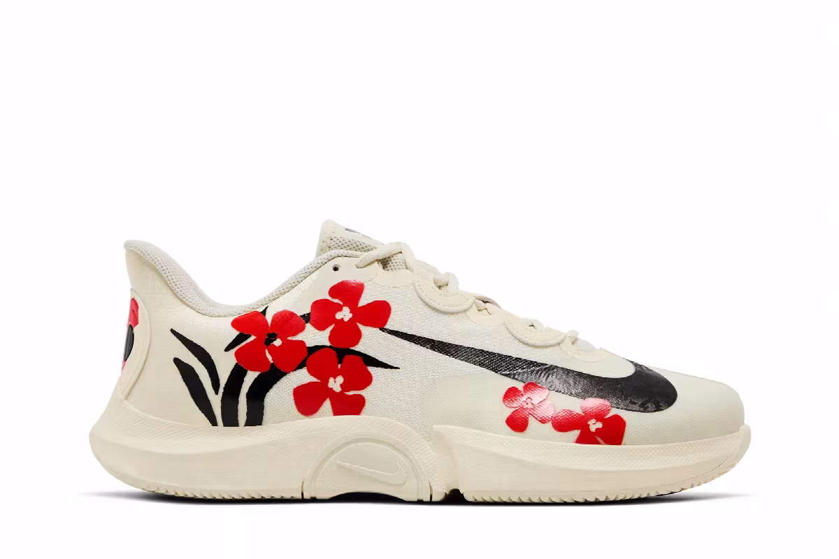Naomi Osaka x Women's NikeCourt Air Zoom GP Turbo HC Hibiscus Flowers, view 2