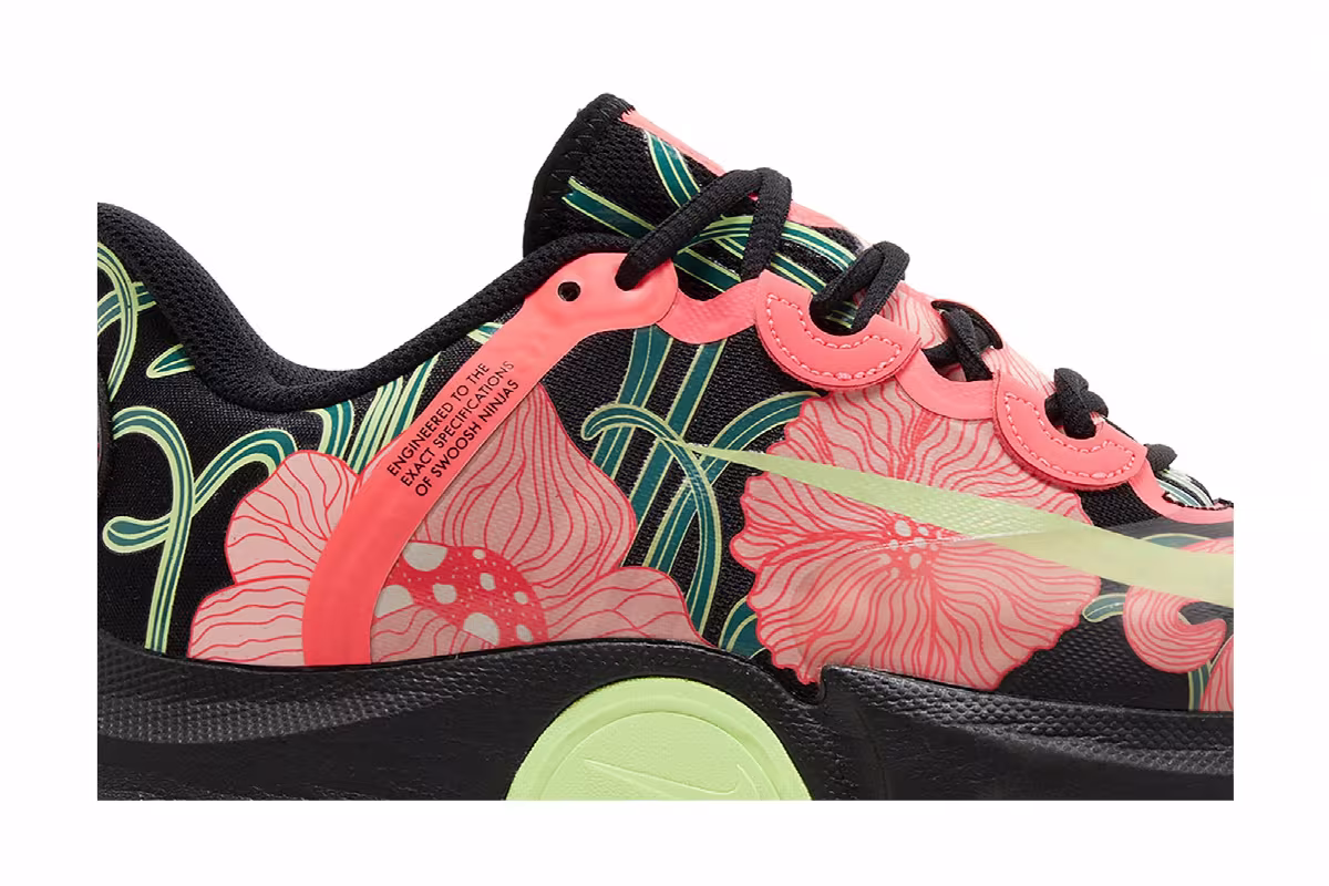 Naomi Osaka x Women's NikeCourt Air Zoom GP Turbo Premium HC Japanese Cherry Blossoms, view 3
